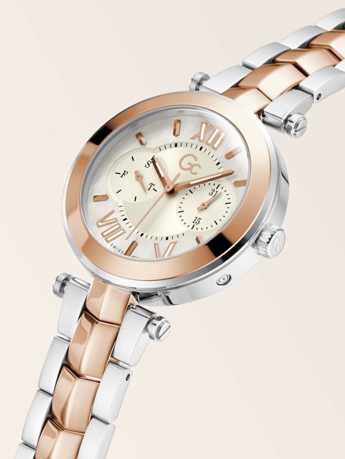 Guess GC Steel Calendar Kadın Saat Pembe Altın | TR-195558