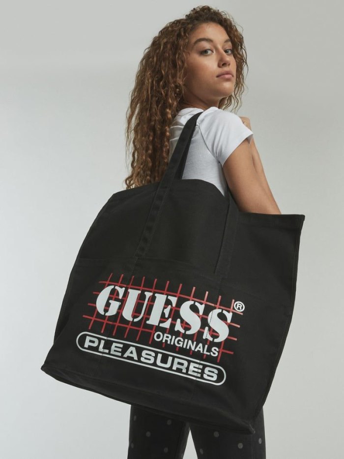 Guess Logo Lettering Kanvas Bag Erkek Çanta Siyah | TR-026345