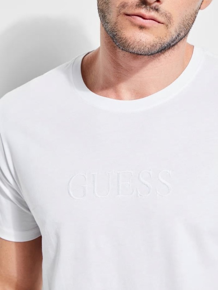 Guess Tone-on-tone Logo Erkek Tişört Beyaz | TR-920771